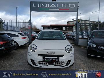 Fiat 600 Hybrid 110 CV DCT MHEV La Prima