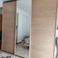 camera da letto in buono stato