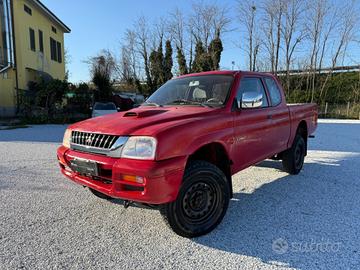 Mitsubishi L200 2.5 TDI 4WD Club Cab Pick-up GLS