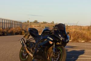 Kawasaki ninja zx6r
