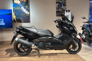 Yamaha T Max Tech Black