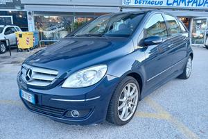 MERCEDES CLASSE B 1700 BENZINA 