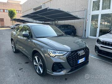 AUDI Q3 SPB 45 TFSI e S tronic S line edition +