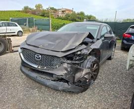 Mazda CX-30 2.0 Hybrid 122cv 2020 incidentata