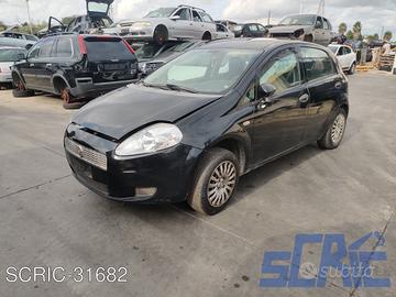 FIAT GRANDE PUNTO 199 1.3 D MULTIJET ricambi -