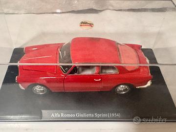 Alfa Romeo Giulietta Sprint 1954  Scala 1:24