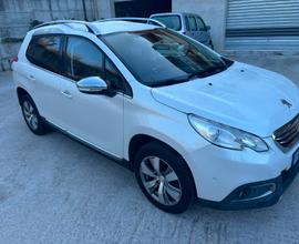 Peugeot 2008 BlueHDi 120 S&S Allure