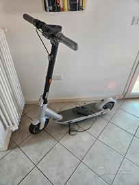 Monopattino Ninebot