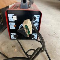 Saldatrice Urano 160