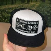 cappello bianco/nero Chrome Hearts