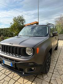 JEEP Renegade - 2016 night eagle limited edition