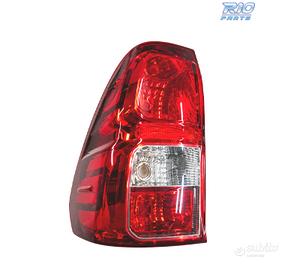 FANALE SINISTRO TOYOTA HILUX 16- ESTERNO