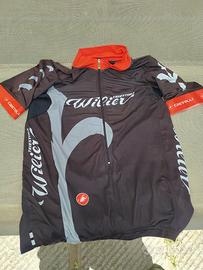 maglia brandizzata Wilier triestina per ciclismo