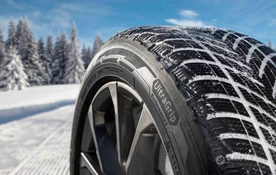 Gomme invernali goodyear 235/55r19 nuove