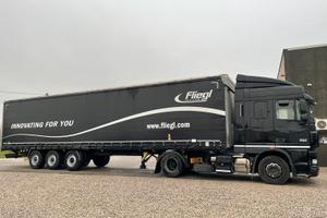 Semirimorchio centinato Fliegl anno 2016