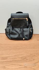 Zainetto nero donna in ecopelle nuovo