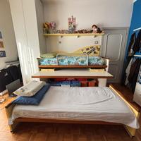 Cameretta 2 letti singoli con scrivania