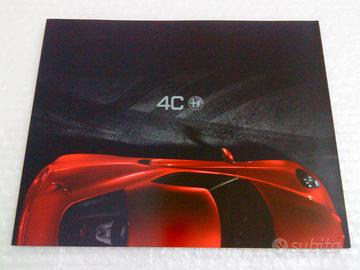 Dépliant tecnico fotografico Alfa Romeo 4C