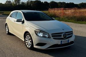Mercedes Classe A 180 Benzina AUTOMATICA 2013