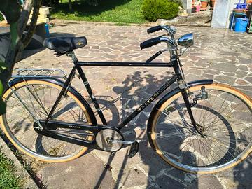 Bicicletta modello inglese