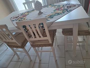 Arredamento completo casa.