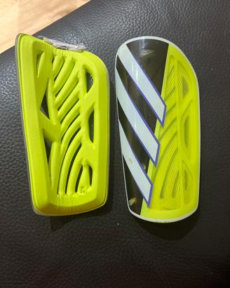 Parastinchi Adidas