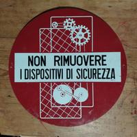 cartello industriale divieto anni 60