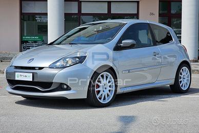 RENAULT Clio 2.0 16V 203CV 3 porte RS