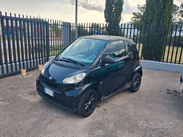 Smart ForTwo 1000 52 kW MHD coupé pure
