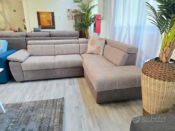 Divano nuovi pronta consegna 