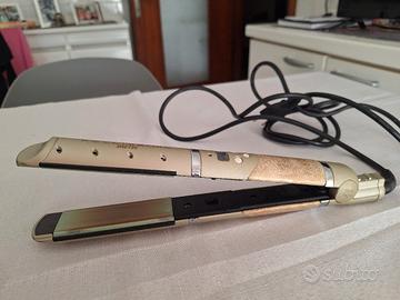 piastra per capelli lisciante