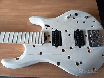 OLP ErnieBall MusicManDecori PAZZI x ROCK Estremo
