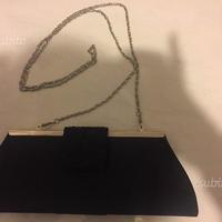 Pochette elegante nera di raso nuova