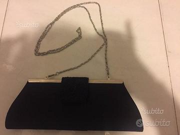 Pochette elegante nera di raso nuova