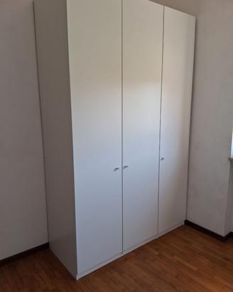 Armadio a tre ante IKEA