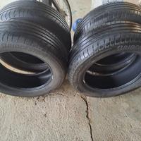 Pneumatico 235-55 R18