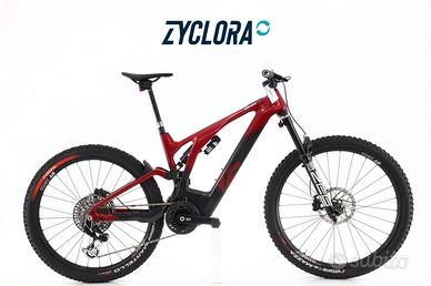 Berria Stratos BR XX AXS Flight Attendant t.M