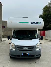 Camper Chausson mansardato 6 posti letto