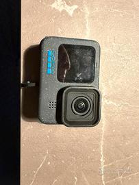 Gopro Hero12 black con custodia e kit