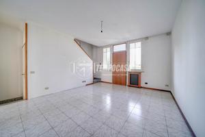 GALLARATE - VILLETTA CON GIARDINO