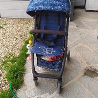 Passeggino ultra leggero 