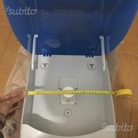 Dispenser per bobine carta, sapone, carta igienica