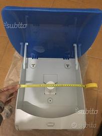 Dispenser per bobine carta, sapone, carta igienica