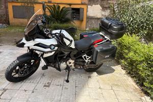 moto BMW F750GS