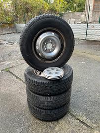 Cerchi 15” con pneumatici Fiat Ducato