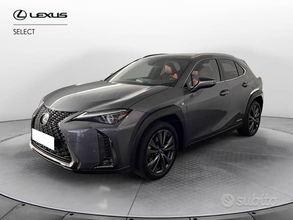 LEXUS UX