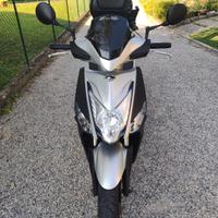 l Kymco Agility 200i