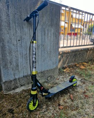 monopattino pieghevole