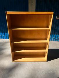 Libreria 100 (larghezza) x 134 (altezza)
