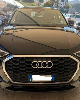 Audi Q3 2022 35 TDI S tronic Business Advanced